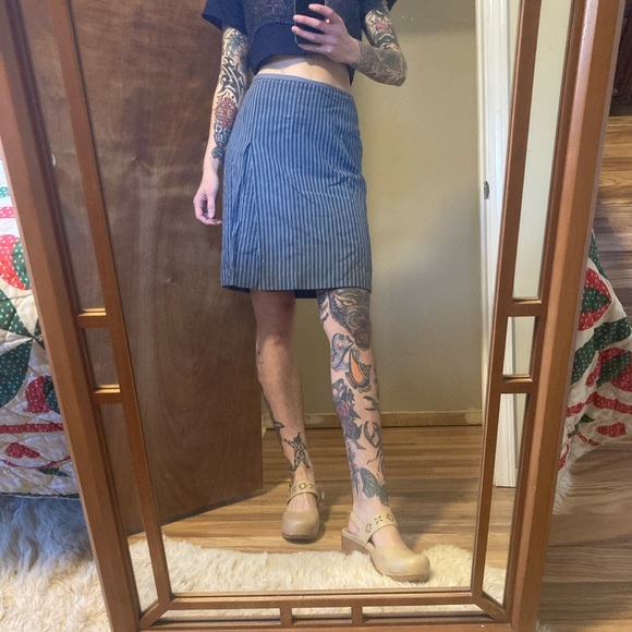 Striped Midi Skirt - Picture 10 of 10